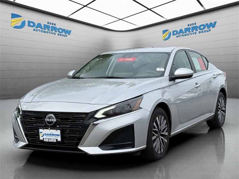 Certified 2024 Nissan Altima 2.5 SV w/ SV Premium Package image 1