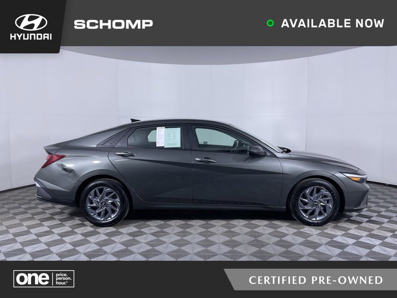 Certified 2024 Hyundai Elantra SEL image 1