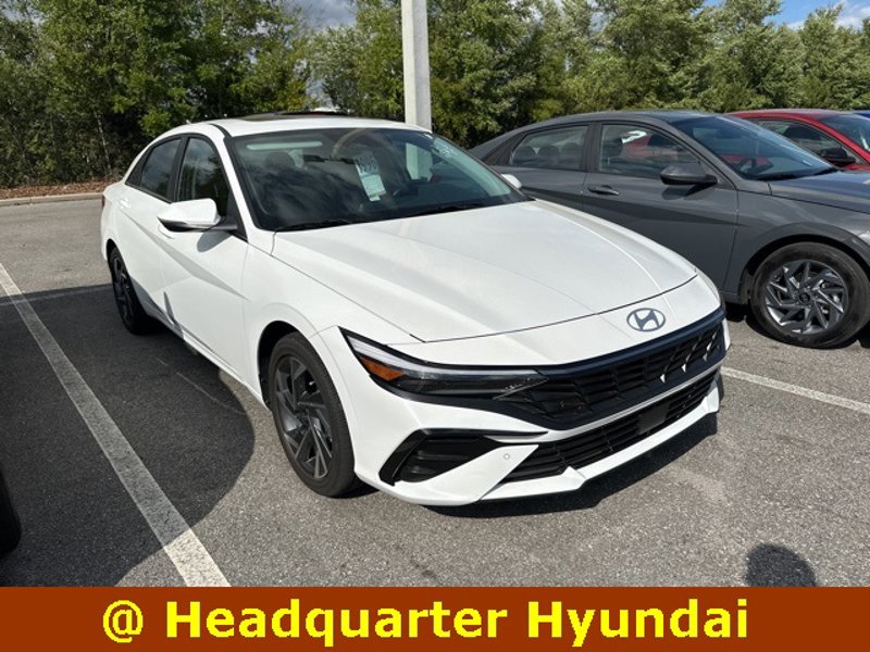 Certified 2024 Hyundai Elantra Limited image 1