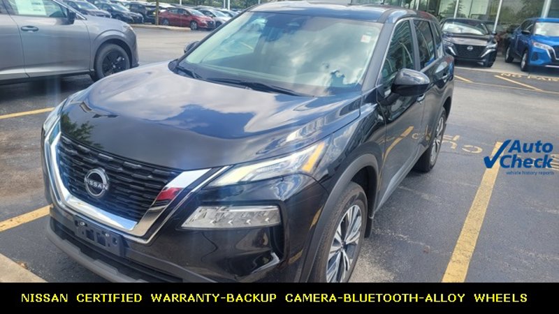 Certified 2023 Nissan Rogue SV image 1