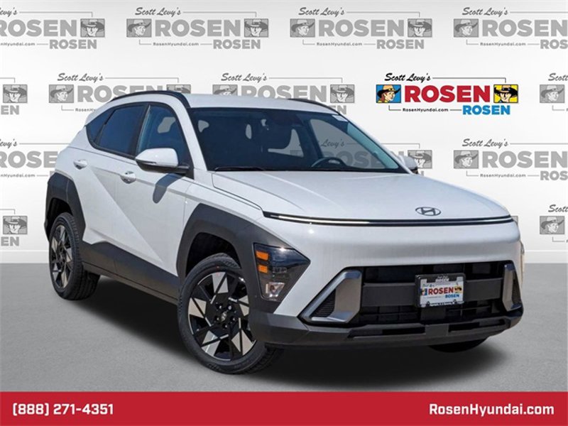 Certified 2024 Hyundai Kona SEL w/ Convenience Package image 1