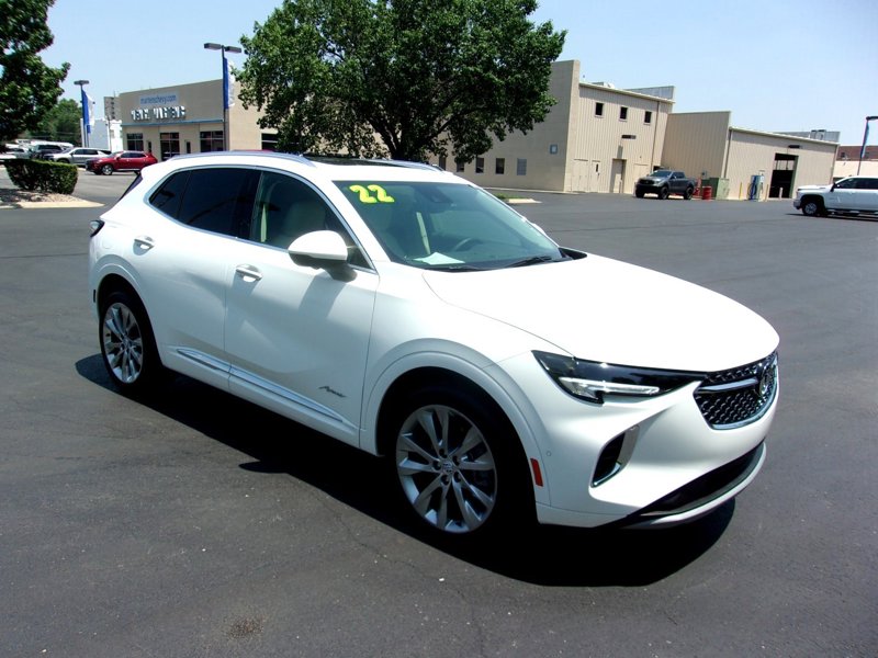 Certified 2022 Buick Envision Avenir w/ Technology Package II image 1