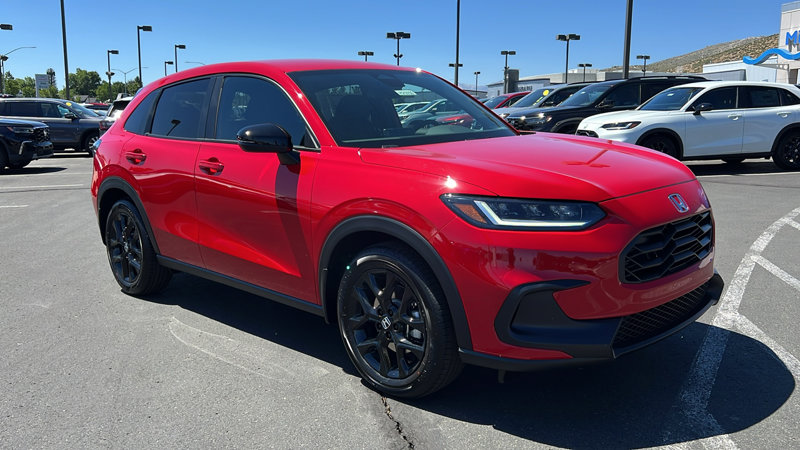 Certified 2025 Honda HR-V Sport image 1