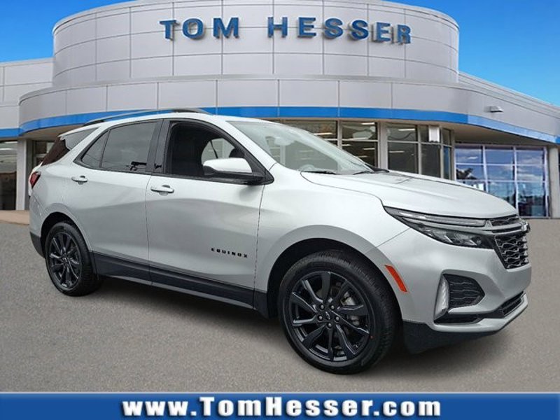 Certified 2022 Chevrolet Equinox RS image 1