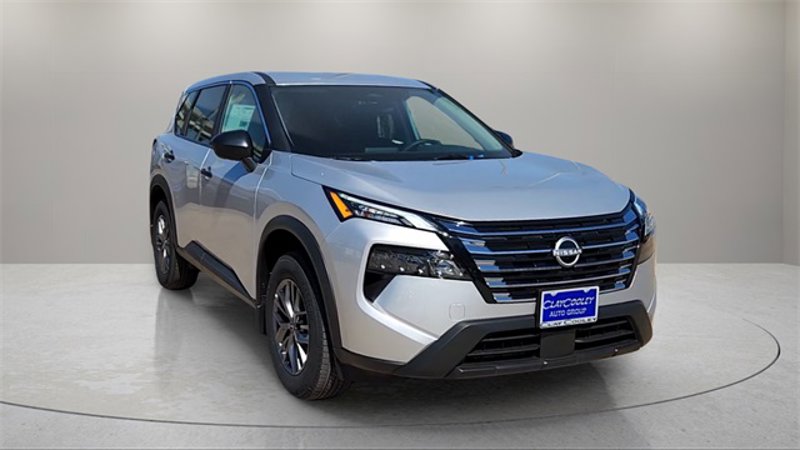 Certified 2025 Nissan Rogue S image 1