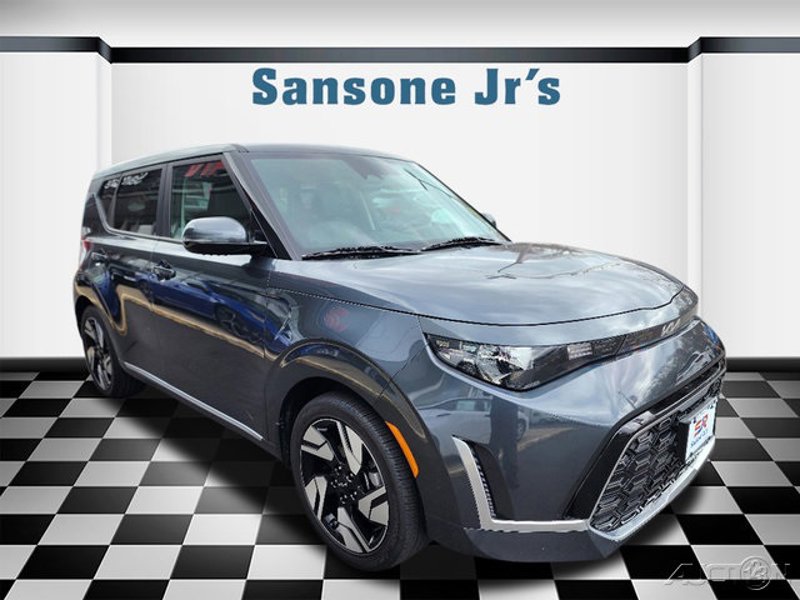 Certified 2023 Kia Soul GT-Line image 1