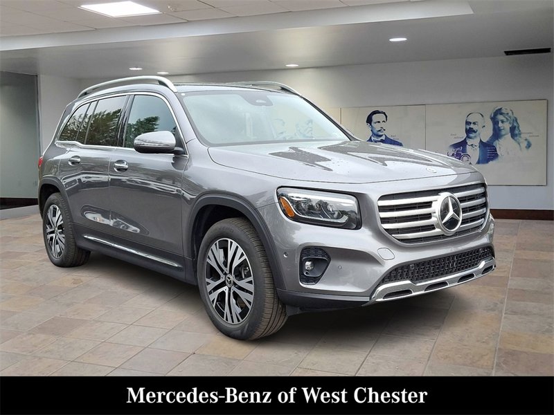 Certified 2025 Mercedes-Benz GLB 250 4MATIC image 1