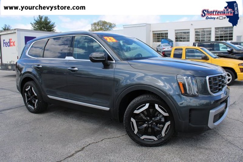 Certified 2023 Kia Telluride S image 1