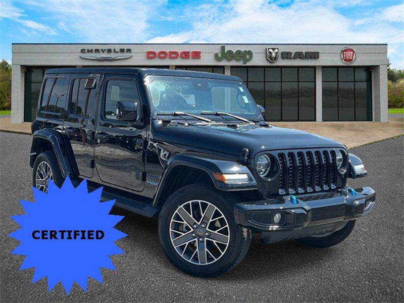 Certified 2022 Jeep Wrangler Unlimited Sahara image 1