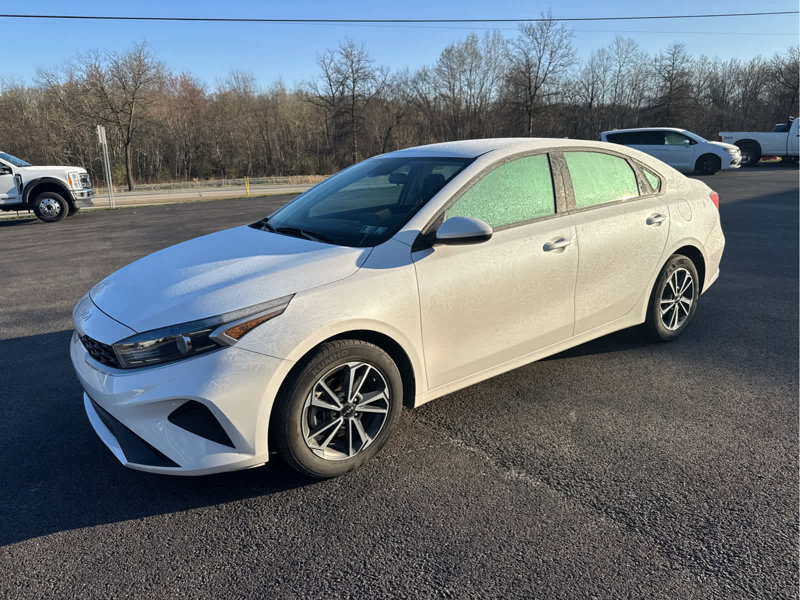 Certified 2023 Kia Forte LXS image 1