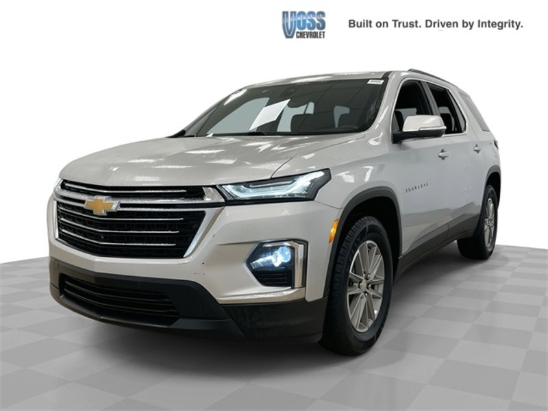 Certified 2022 Chevrolet Traverse LT image 1