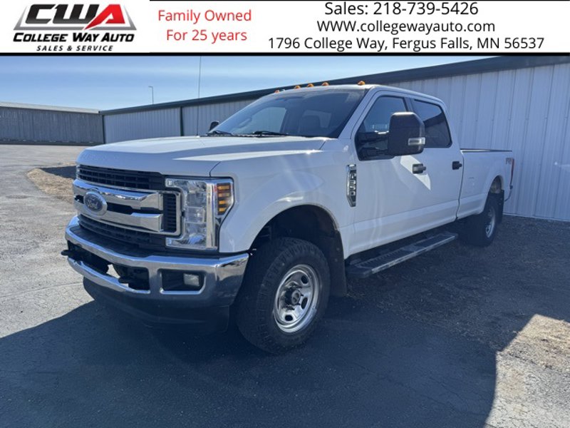 Used 2018 Ford F350 XLT image 1