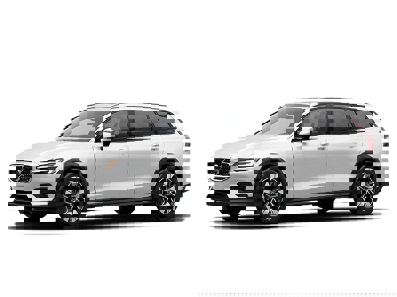 Certified 2025 Volvo V60 B5 Cross Country Plus image 1