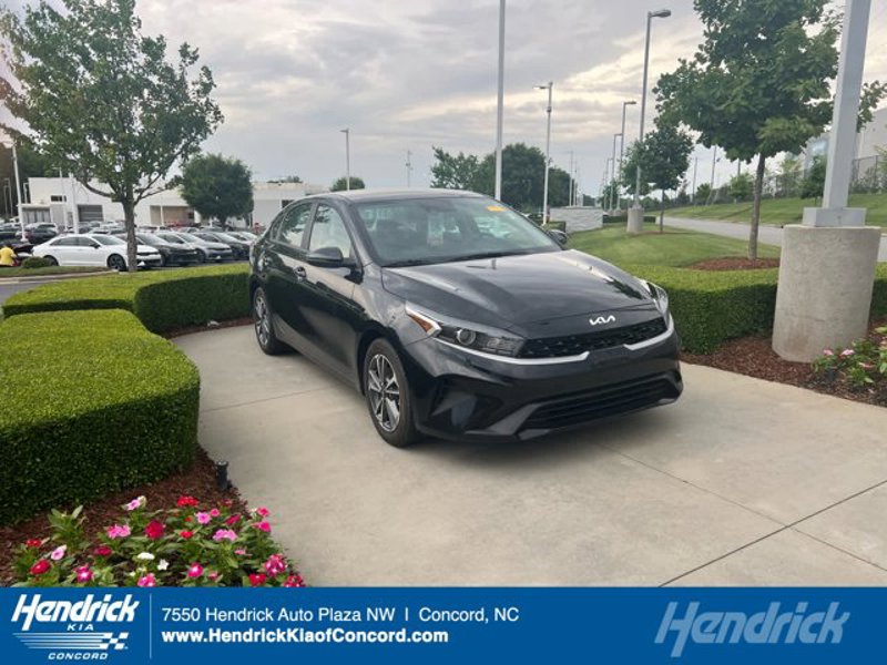 Certified 2023 Kia Forte LXS w/ LXS Technology Package image 1
