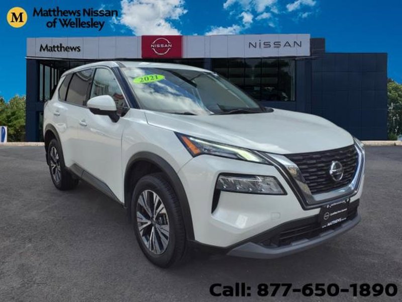Certified 2021 Nissan Rogue SV image 1