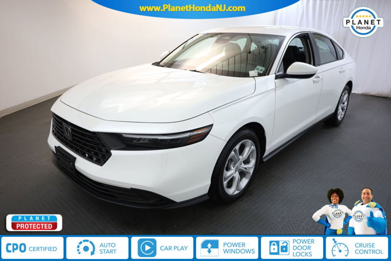Certified 2025 Honda Accord LX image 1