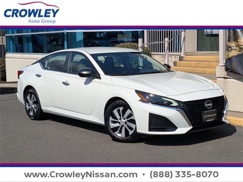 Certified 2025 Nissan Altima 2.5 S image 1