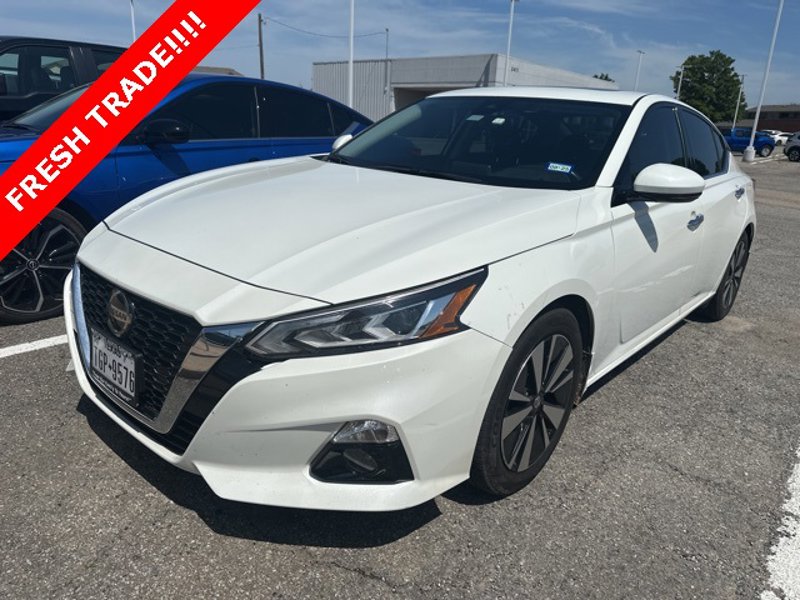 Certified 2022 Nissan Altima 2.5 SL image 1