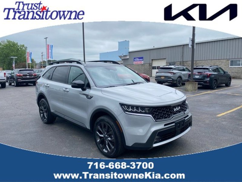 Certified 2022 Kia Sorento X-Line EX image 1