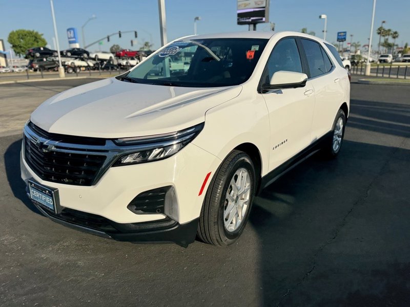 Certified 2022 Chevrolet Equinox LT image 1