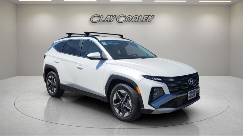 Certified 2025 Hyundai Tucson SEL image 1