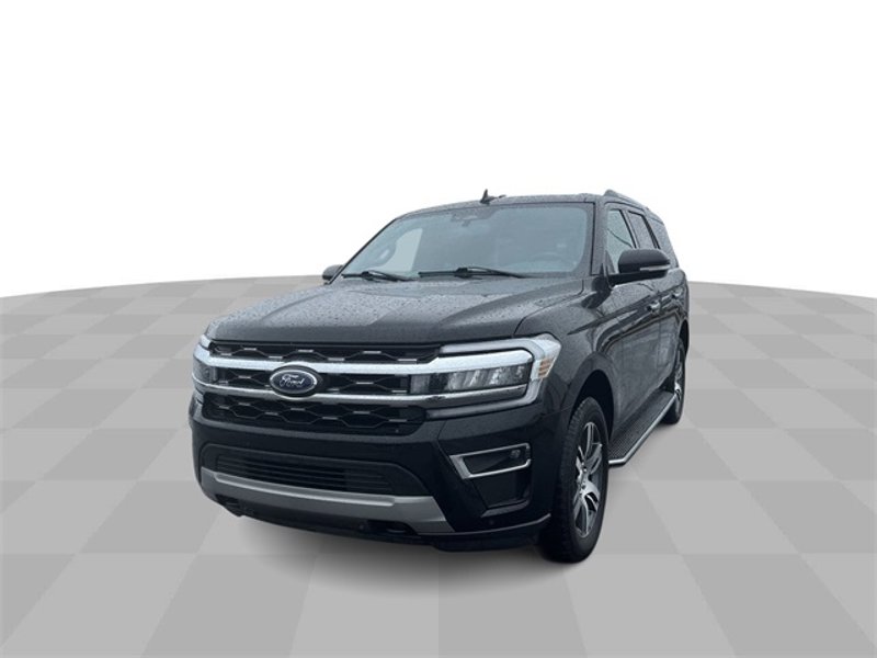Used 2023 Ford Expedition Limited image 1