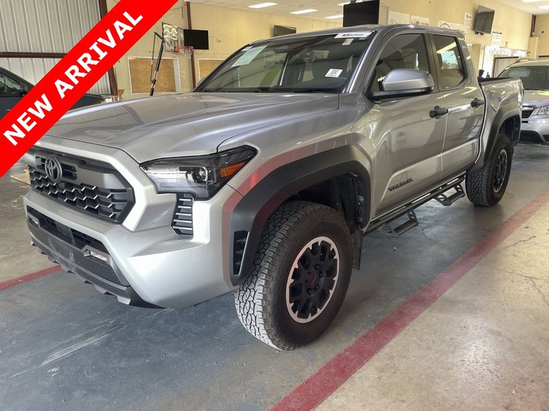 Used 2024 Toyota Tacoma TRD Off-Road image 1