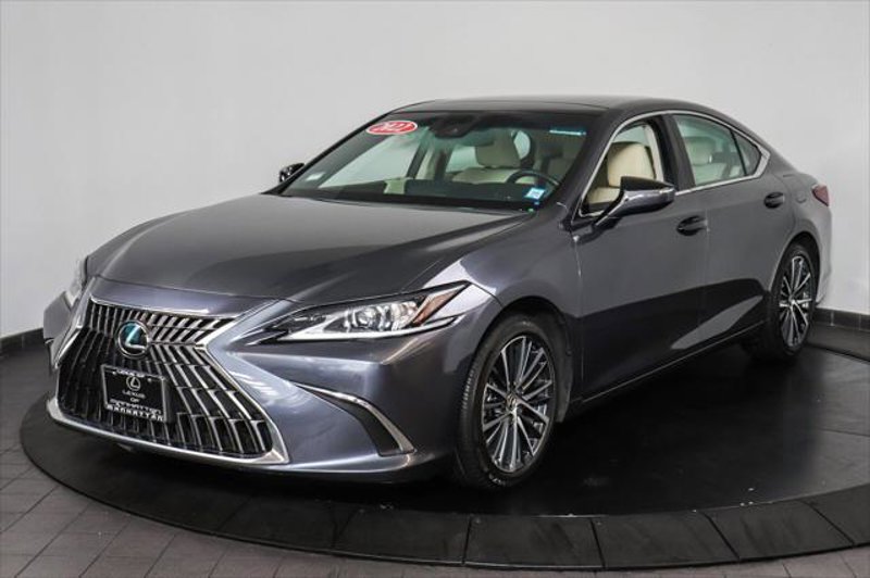 Certified 2022 Lexus ES 350 w/ Premium Package image 1