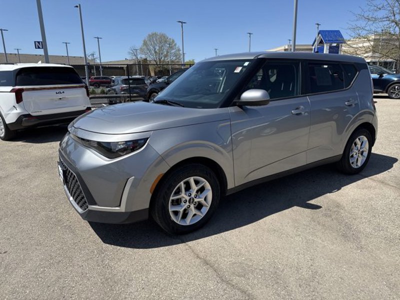 Certified 2023 Kia Soul LX w/ Option Group 015 image 1