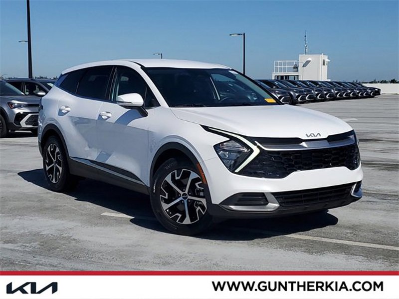 Certified 2023 Kia Sportage EX image 1