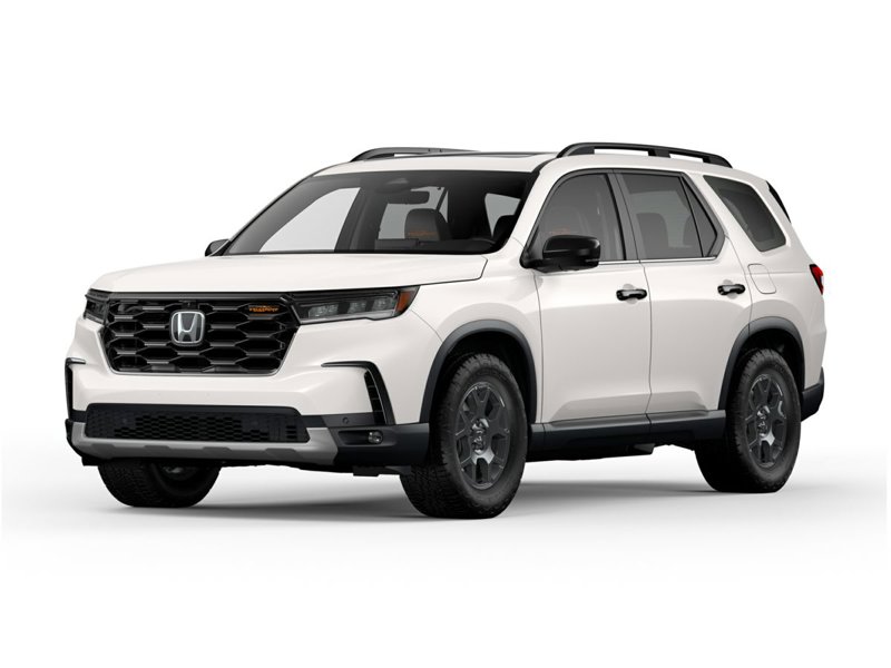 New 2025 Honda Pilot TrailSport image 1