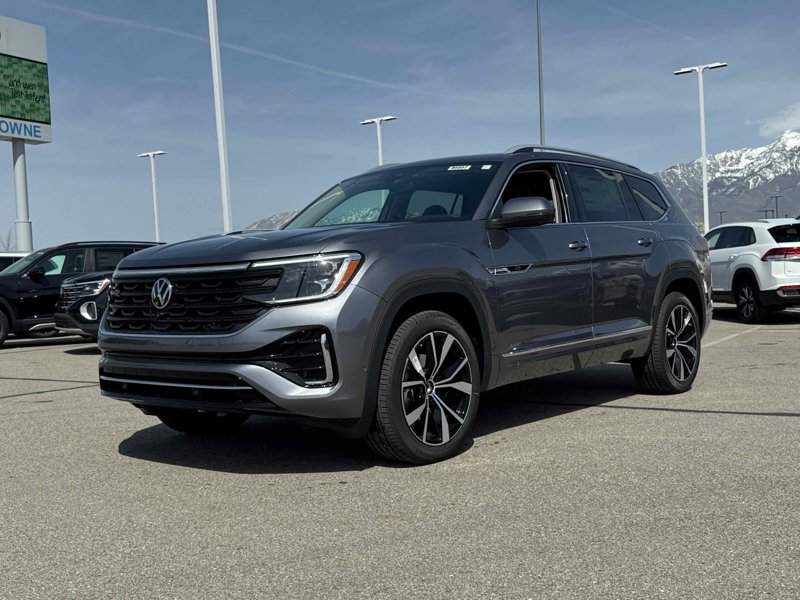 New 2025 Volkswagen Atlas SEL Premium R-Line image 1