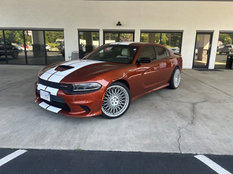 Used 2023 Dodge Charger R/T w/ Cold Weather Package image 1