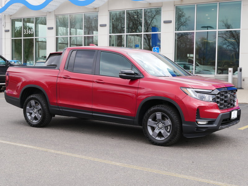 Certified 2025 Honda Ridgeline TrailSport image 1