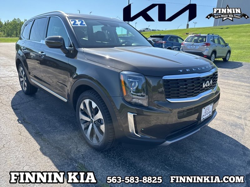 Certified 2022 Kia Telluride S image 1