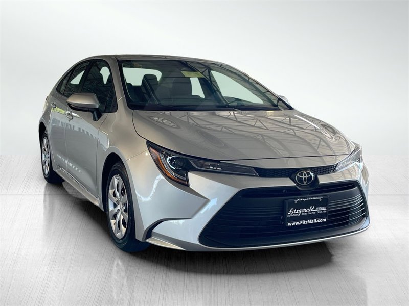 Certified 2025 Toyota Corolla LE image 1