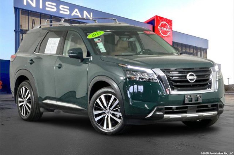 Certified 2023 Nissan Pathfinder Platinum w/ Cargo Package image 1