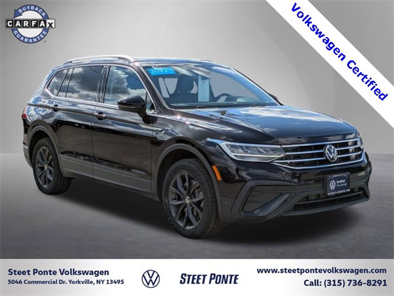 Certified 2022 Volkswagen Tiguan SE image 1
