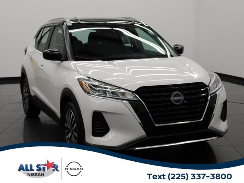 Certified 2024 Nissan Kicks SV image 1