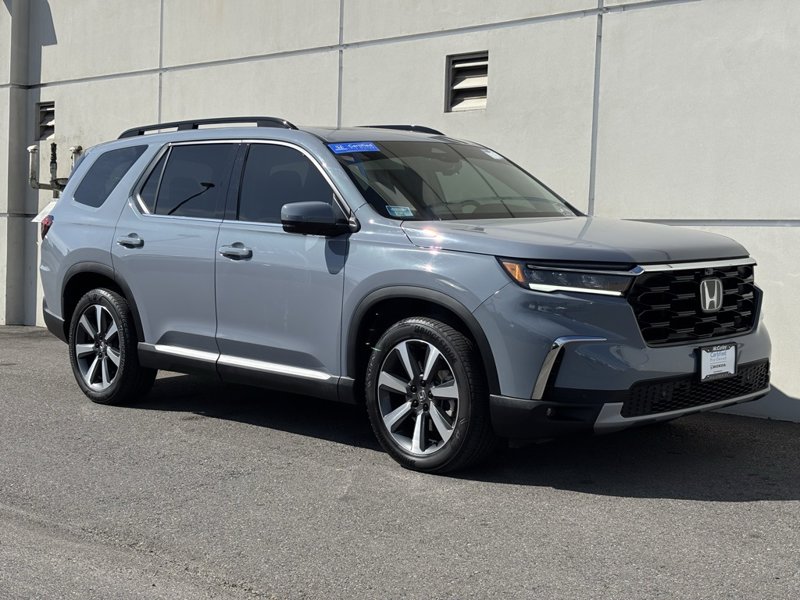 Certified 2023 Honda Pilot Elite image 1