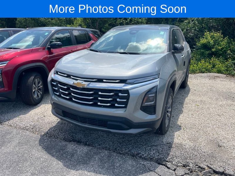 New 2026 Chevrolet Equinox LT w/ LPO, Floor Liner Package image 1