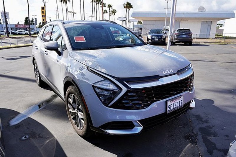 Certified 2023 Kia Sportage SX image 1