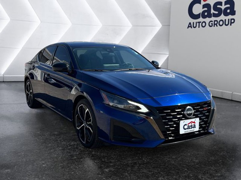 Certified 2024 Nissan Altima 2.5 SR w/ SR Premium Package image 1