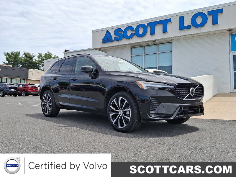 Certified 2024 Volvo XC60 B5 Plus w/ Climate Package image 1