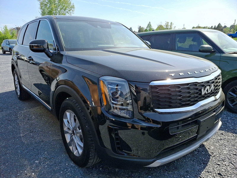 Certified 2022 Kia Telluride LX image 1