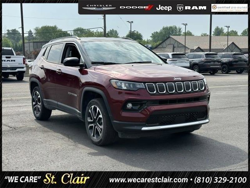 Certified 2022 Jeep Compass Limited image 1