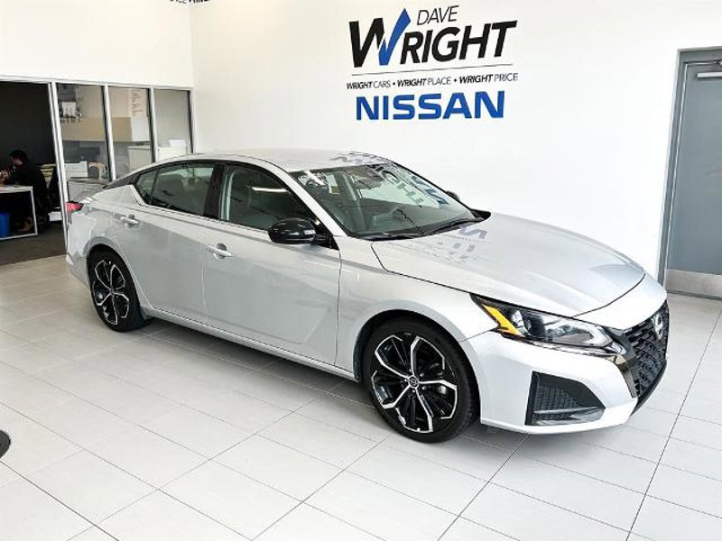 Certified 2023 Nissan Altima 2.5 SR image 1