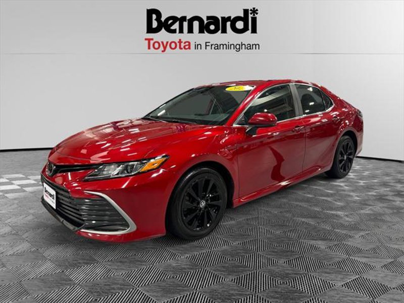 Certified 2023 Toyota Camry LE image 1