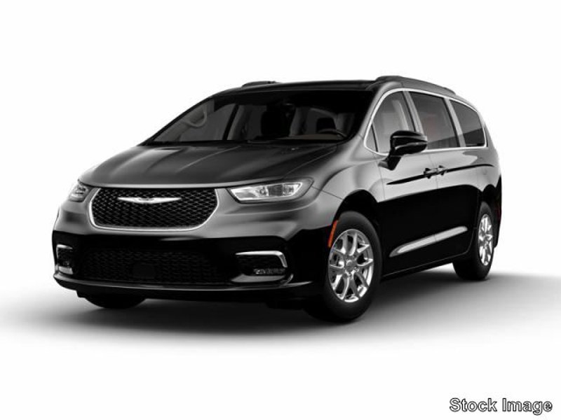 Certified 2023 Chrysler Pacifica Touring-L image 1