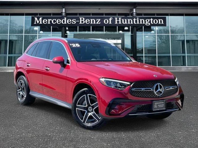 Certified 2025 Mercedes-Benz GLC 300 4MATIC image 1
